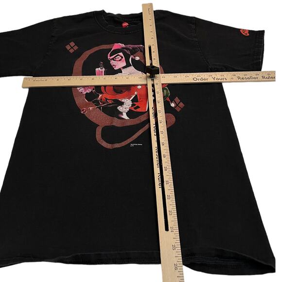 Vintage DC Comics Harley Quinn Graphitti T-Shirt Small Black - Rare 2008 Art Tee - Picture 6 of 6